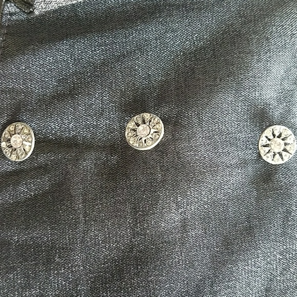 Gorgeous Charcoal gray suit! - Picture 6 of 7